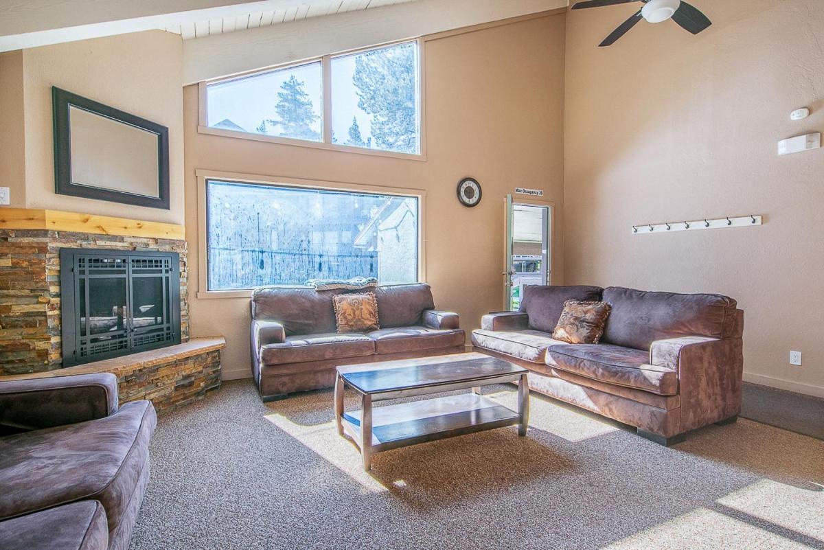 Fully Renovated! St Anton #17 Ski In Ski Out 1 Bedroom 1 Bathroom Condo! Sleeps Up To 4! Mammoth Lakes Exterior foto